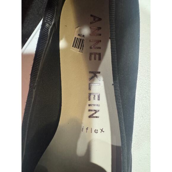 Size 7.5M Anne Klein Akdella Black Studded Flats - Picture 7 of 8